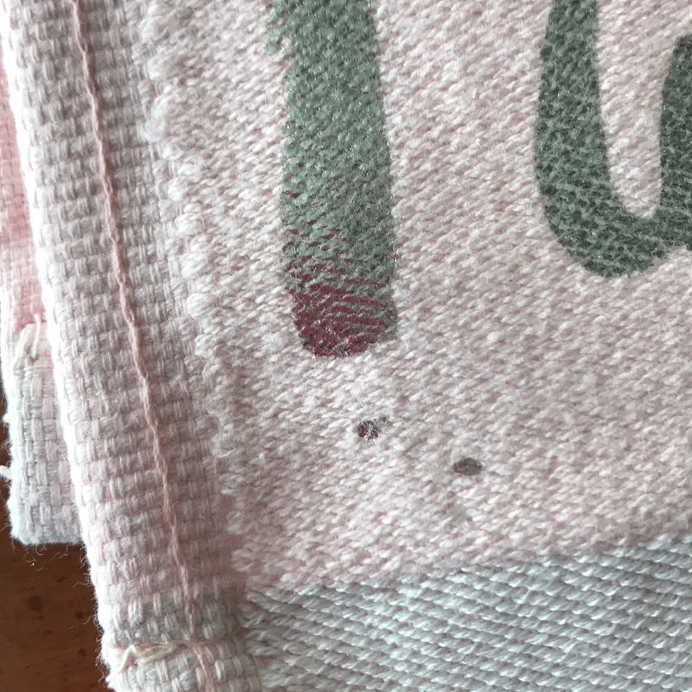 Cosmopolitan pink hand towels set of two